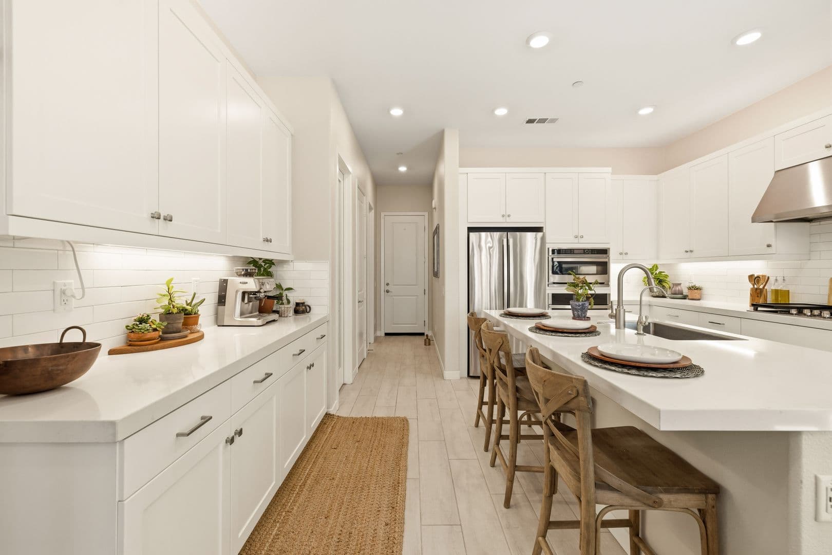 Valencia House: 27233 Red Willow Court