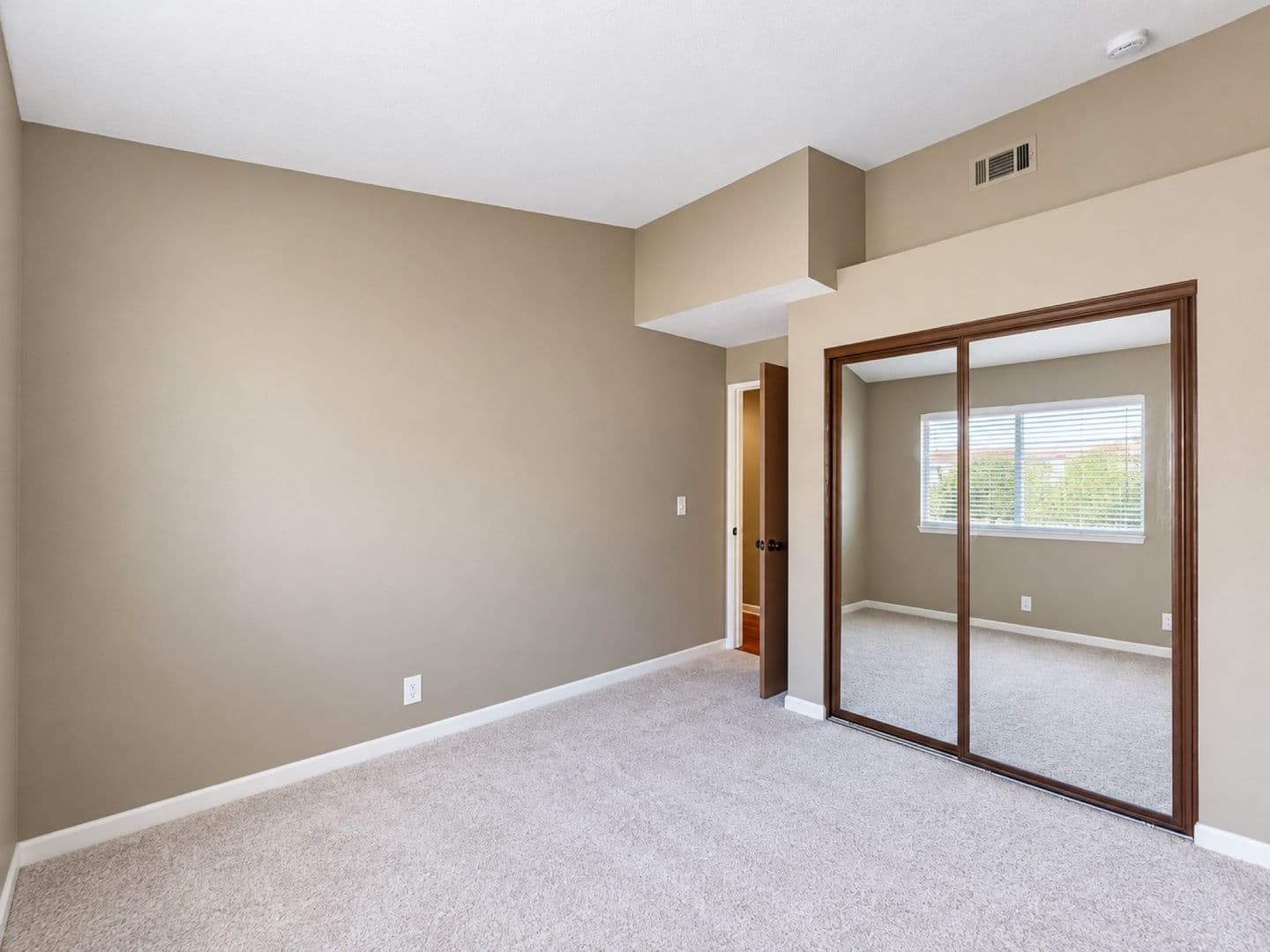 Santa Clarita Condo: 22729 Copper Hill Drive #11