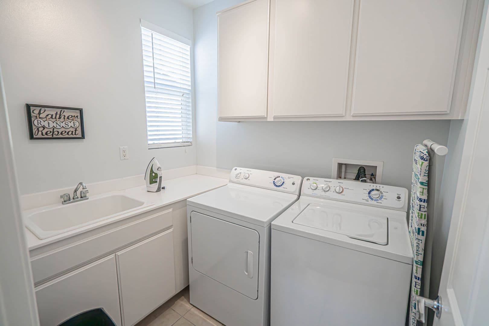 Valencia House: 27505 Weeping Willow Dr.