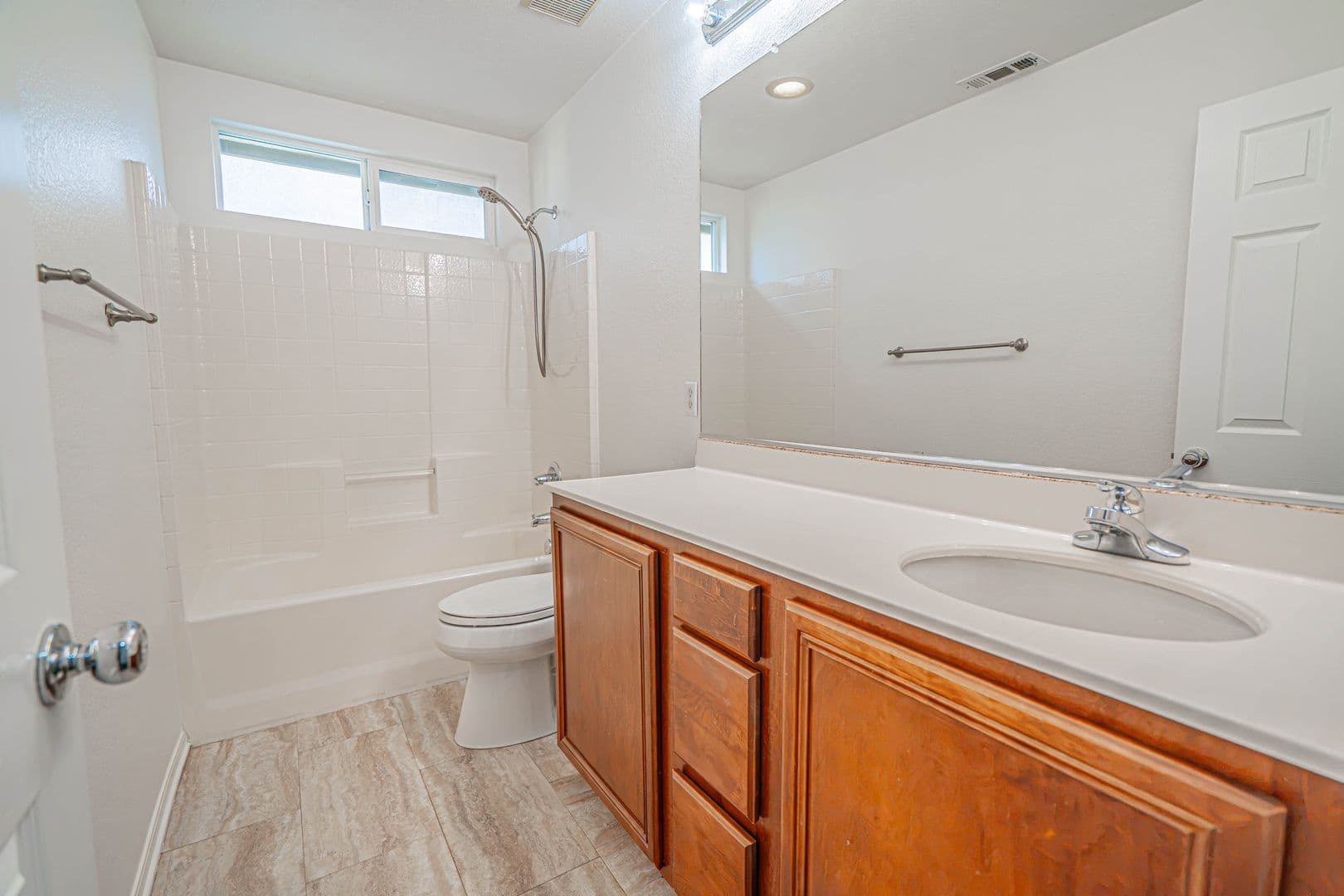 Valencia House: 29270 Hatari Way
