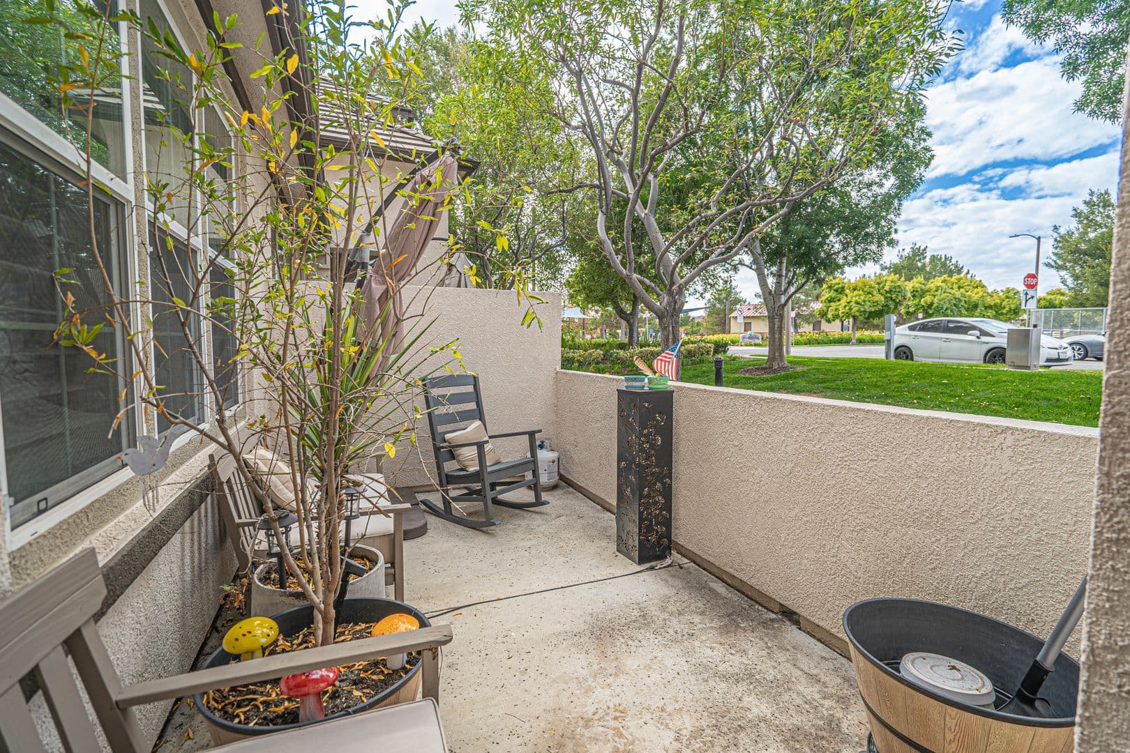 Valencia Townhome: 28517 Pietro Dr.