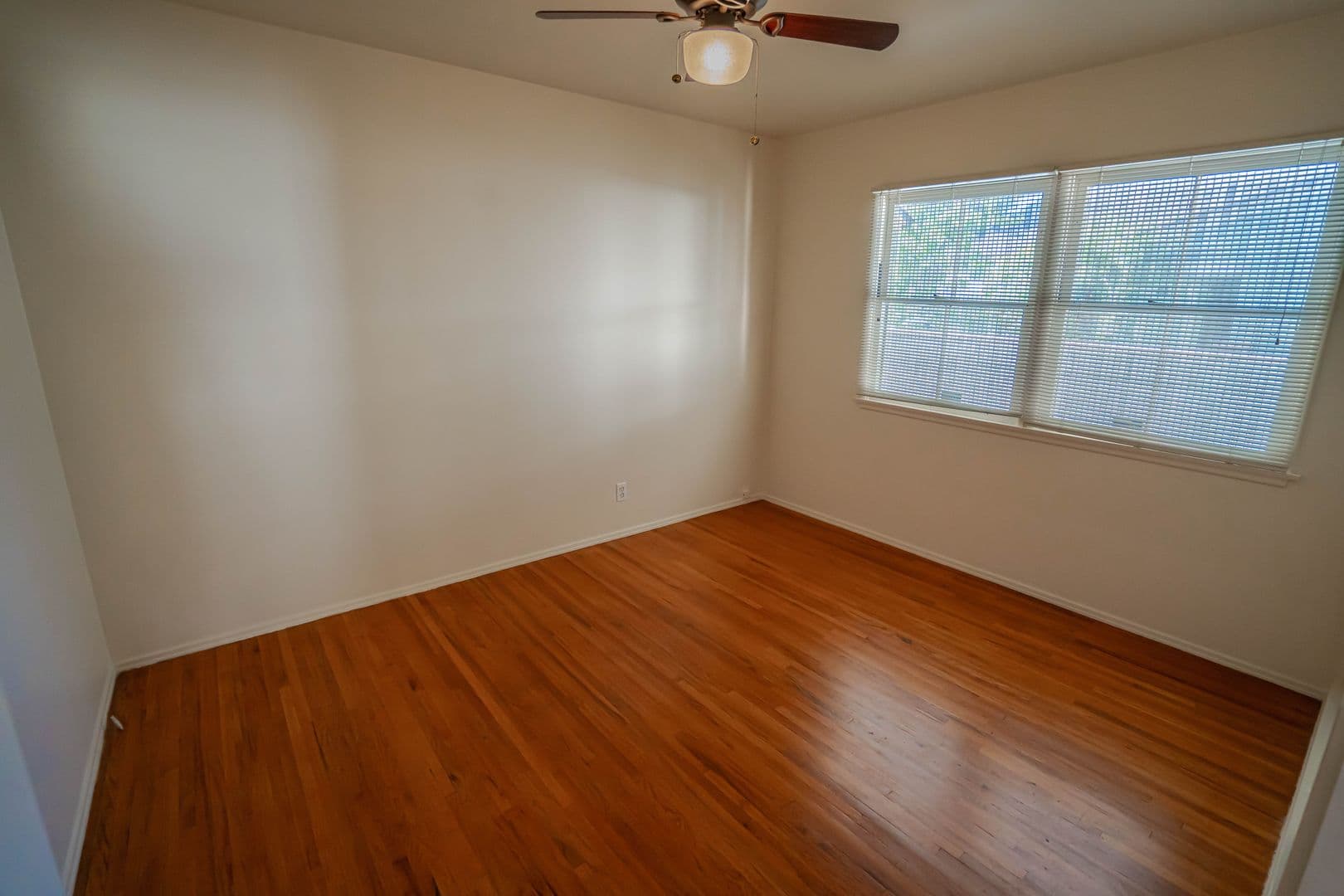 Northridge House: 18601 Sunburst Street