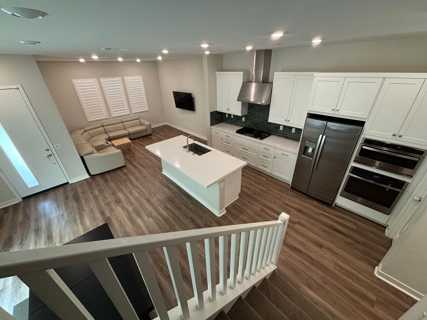 Valencia House: 27272 Red Willow Court