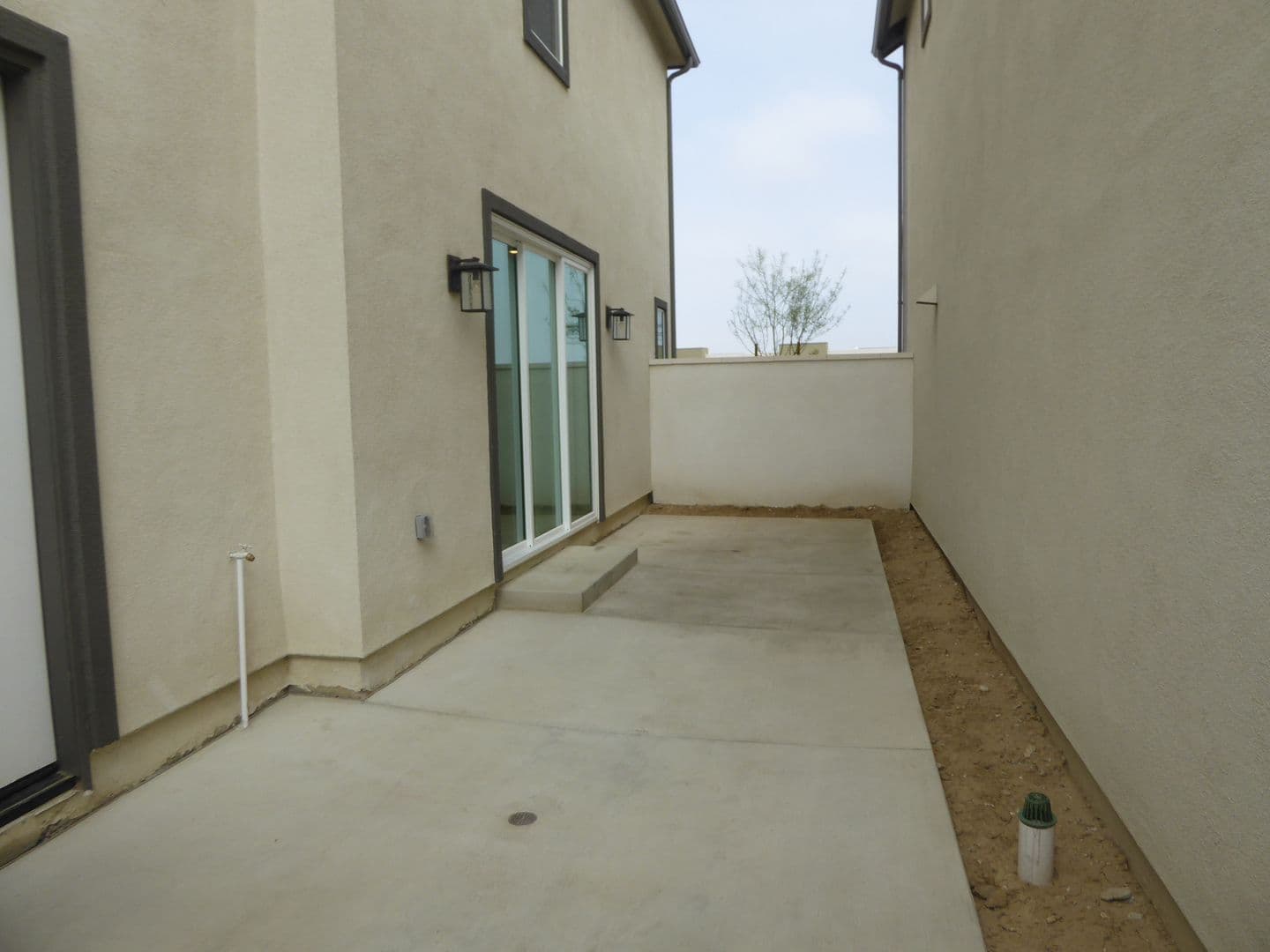 Valencia House: 27025 Trail View Lane