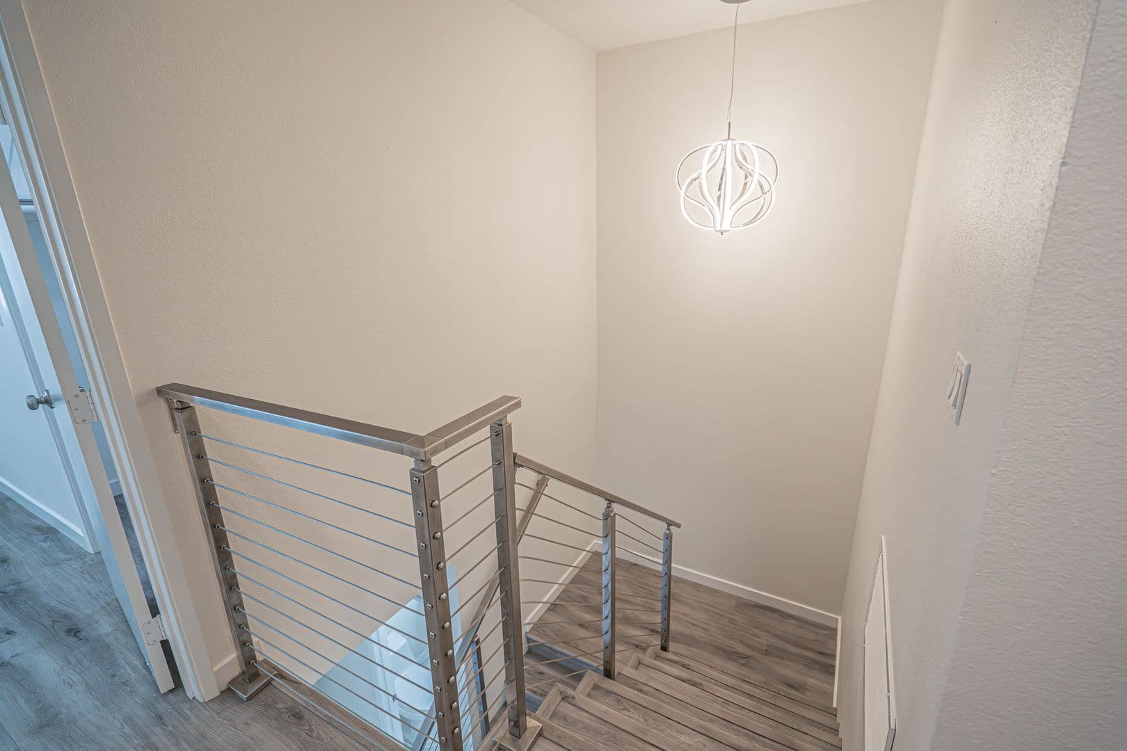 Panorama City Condo: 9025 Willis Avenue #113
