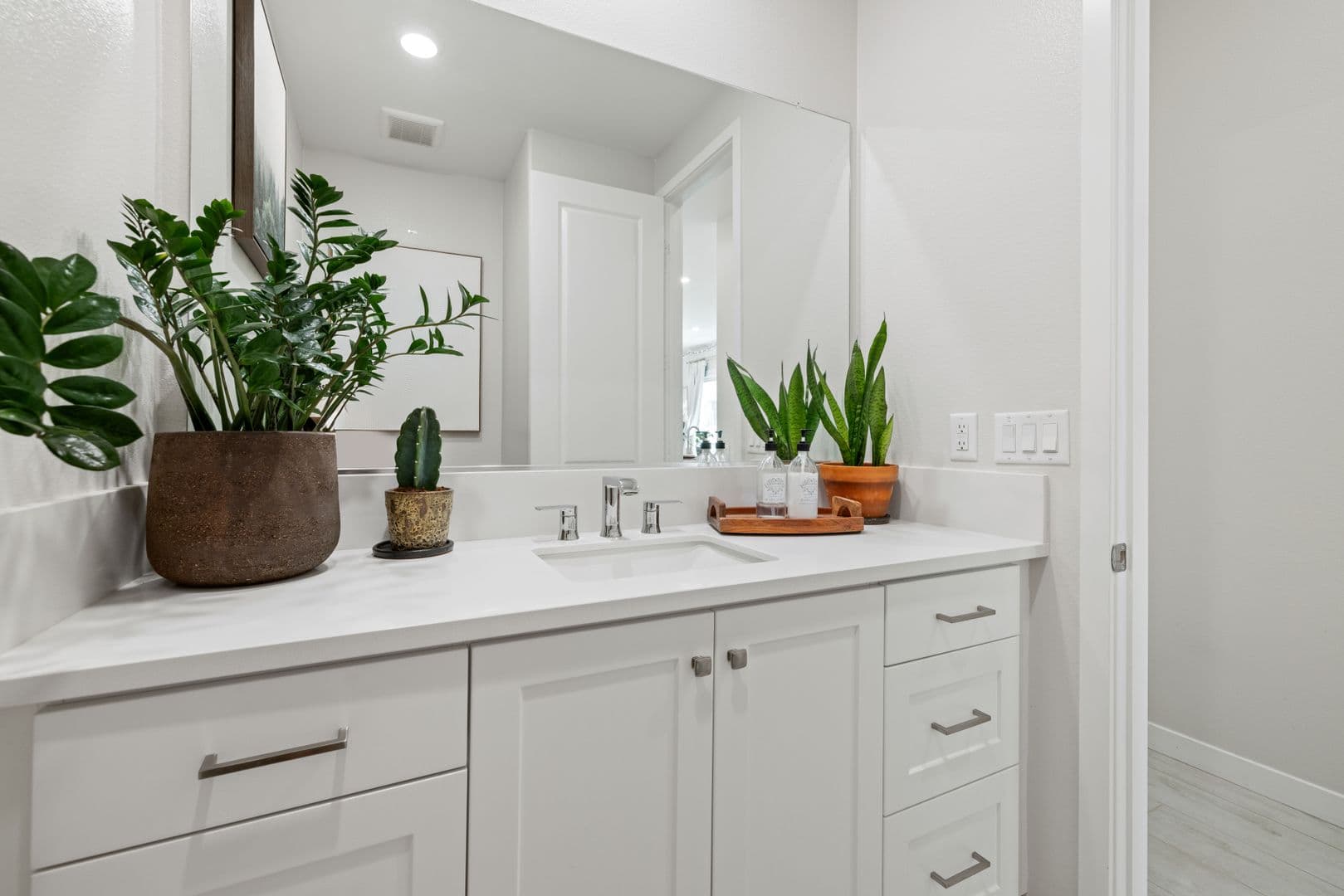 Valencia House: 27233 Red Willow Court