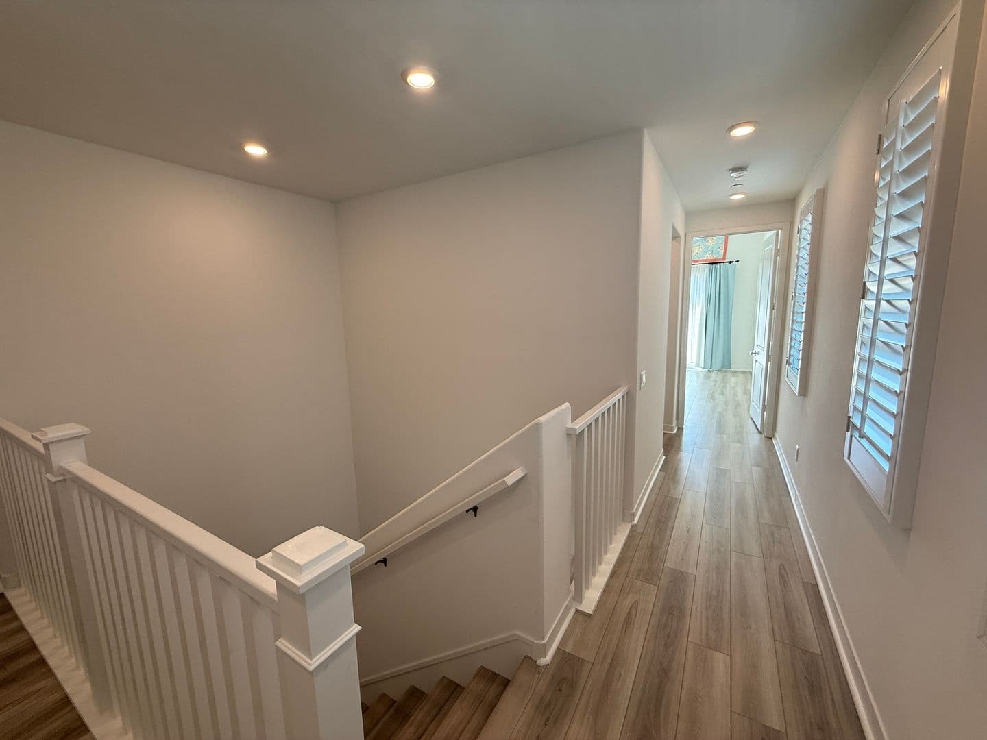 Valencia House: 26978 Mosswood Lane