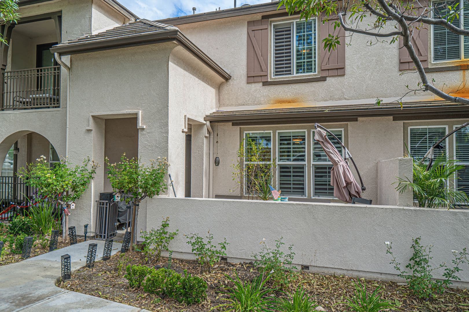 Valencia Townhome: 28517 Pietro Dr.
