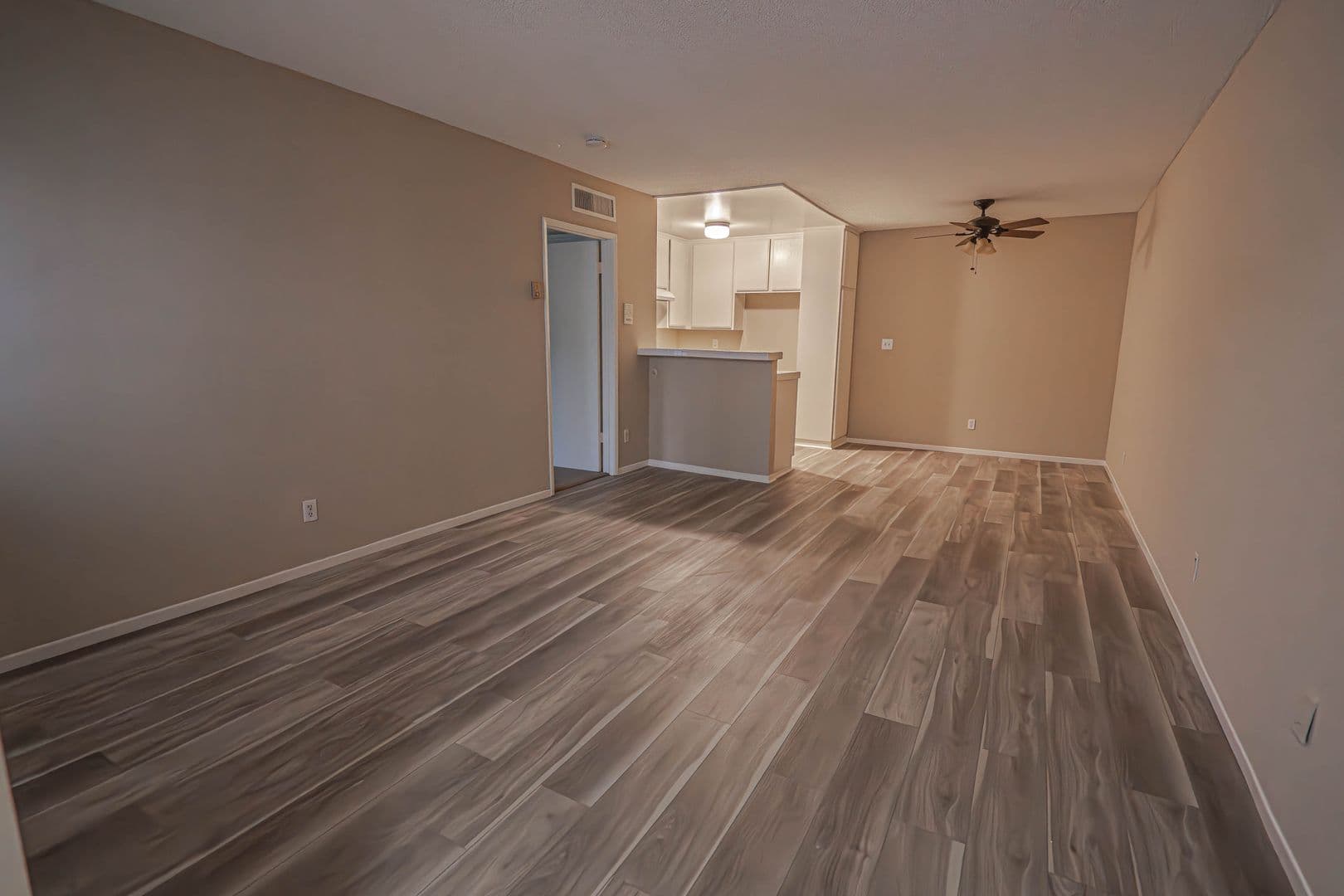 Sherman Oaks Condo: 14560 Clark Street #110
