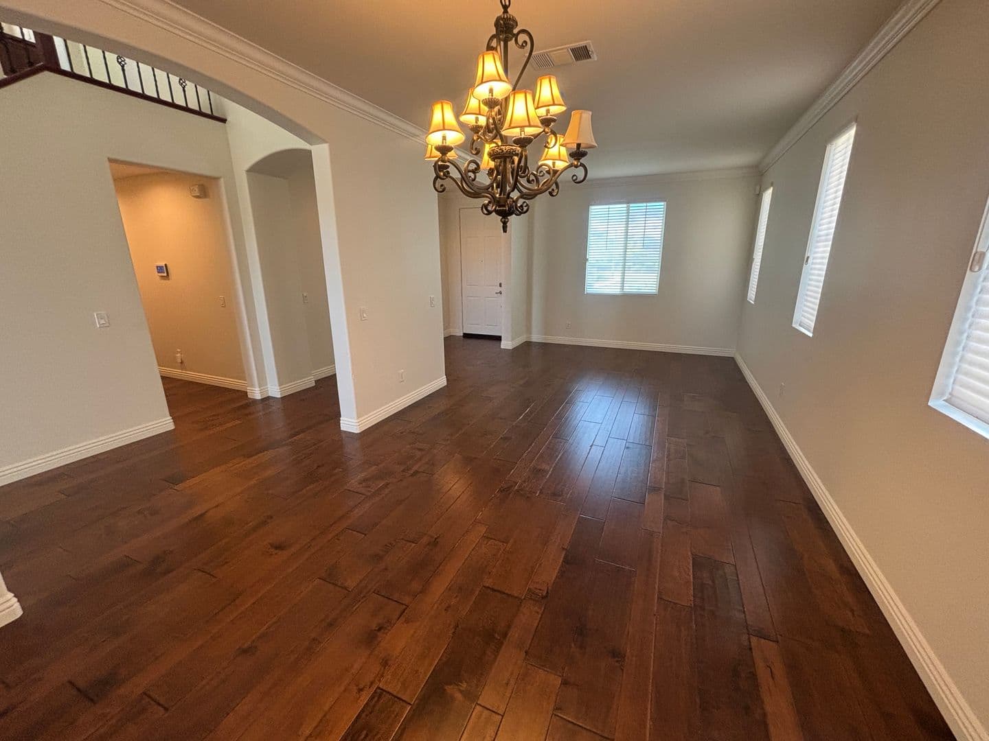 Palmdale House: 2307 Thorncroft Circle