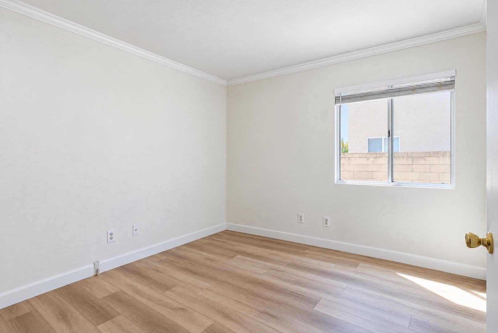 Santa Clarita House: 22441 Cardiff Drive