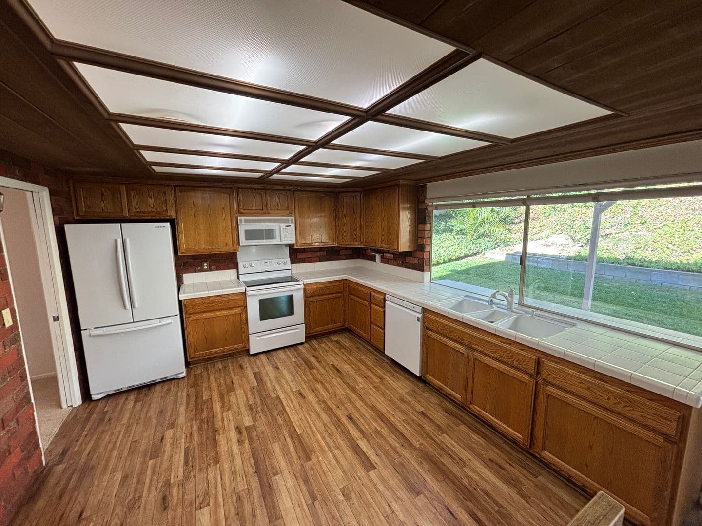 Valencia House: 25515 Plaza Chiva