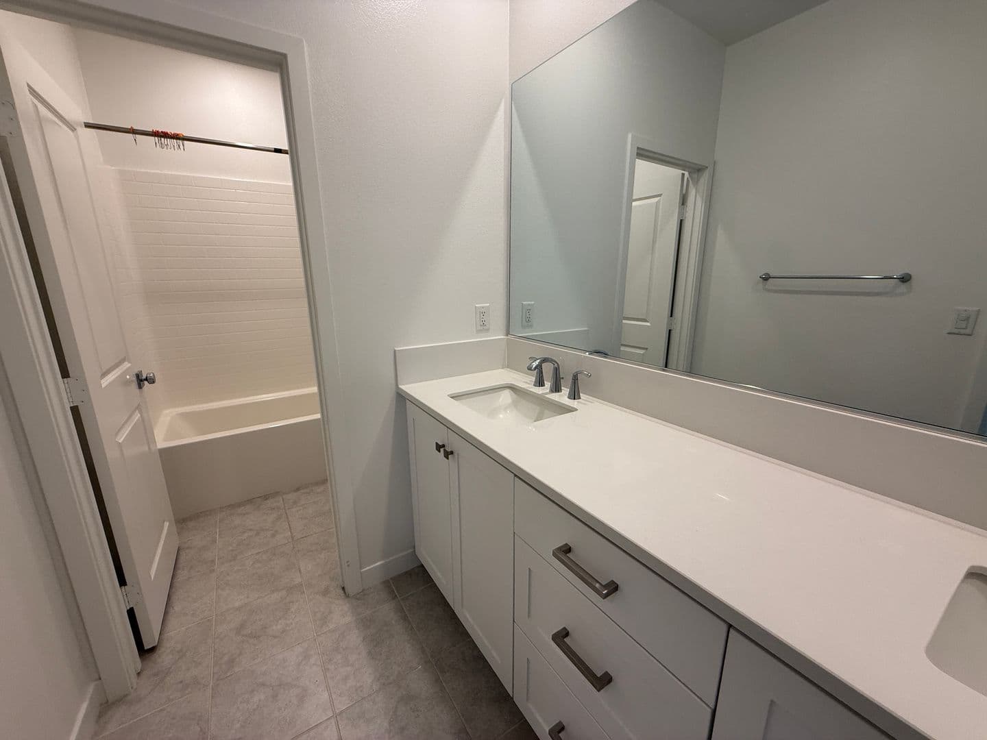 Valencia House: 26978 Mosswood Lane