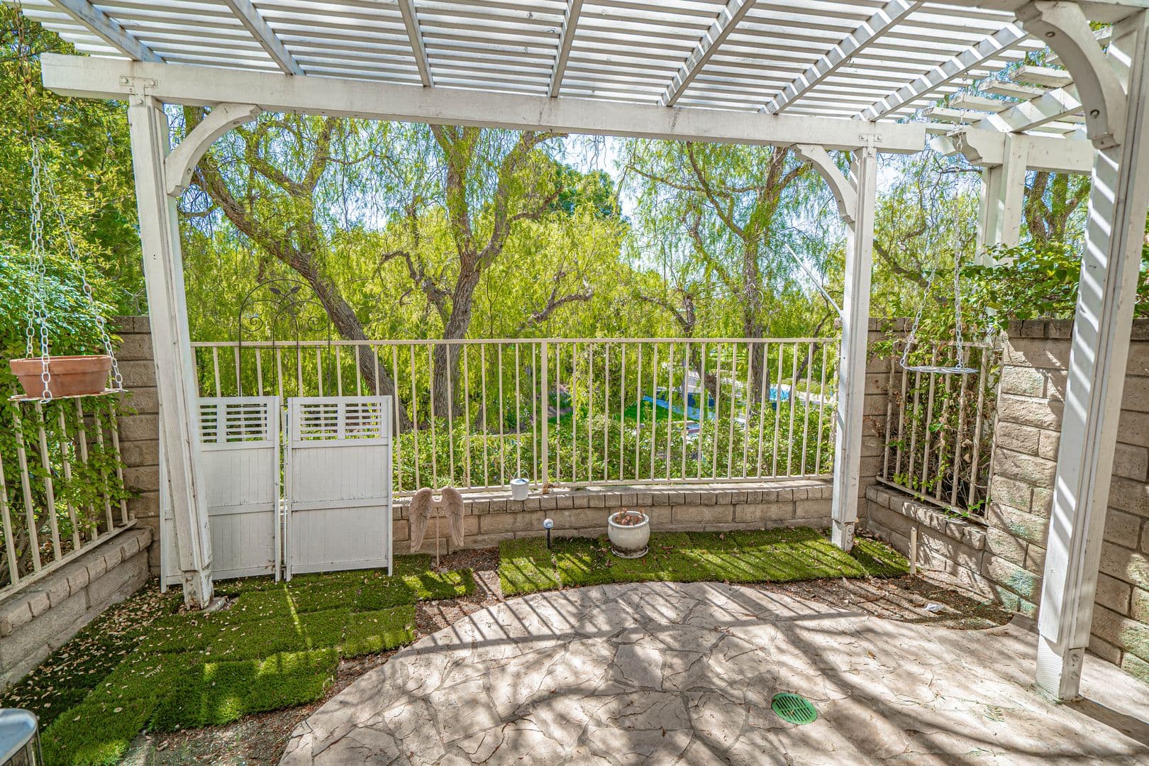 Valencia Townhome: 27105 Teton Trail #96