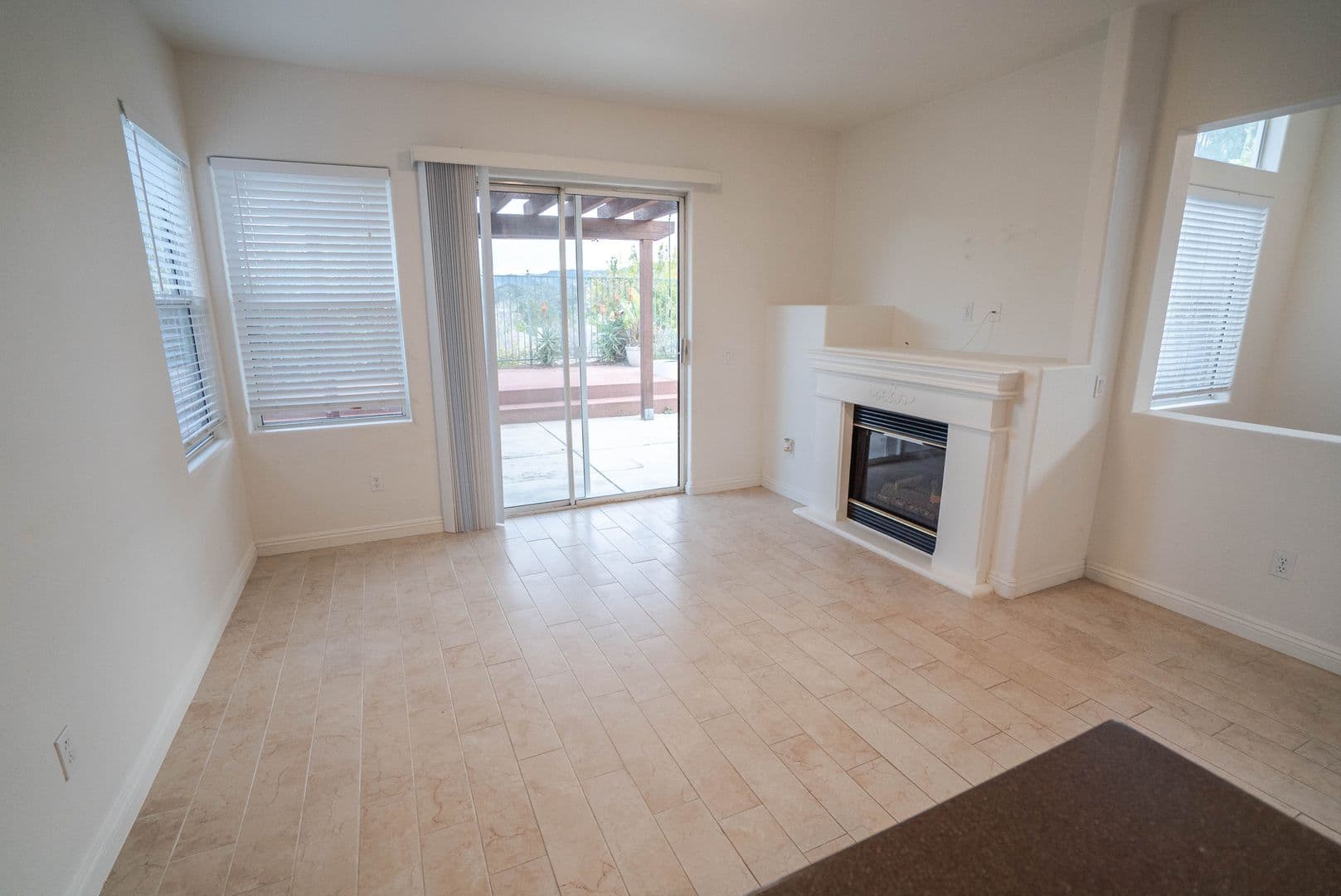 Stevenson Ranch House: 25712 Wordsworth Lane