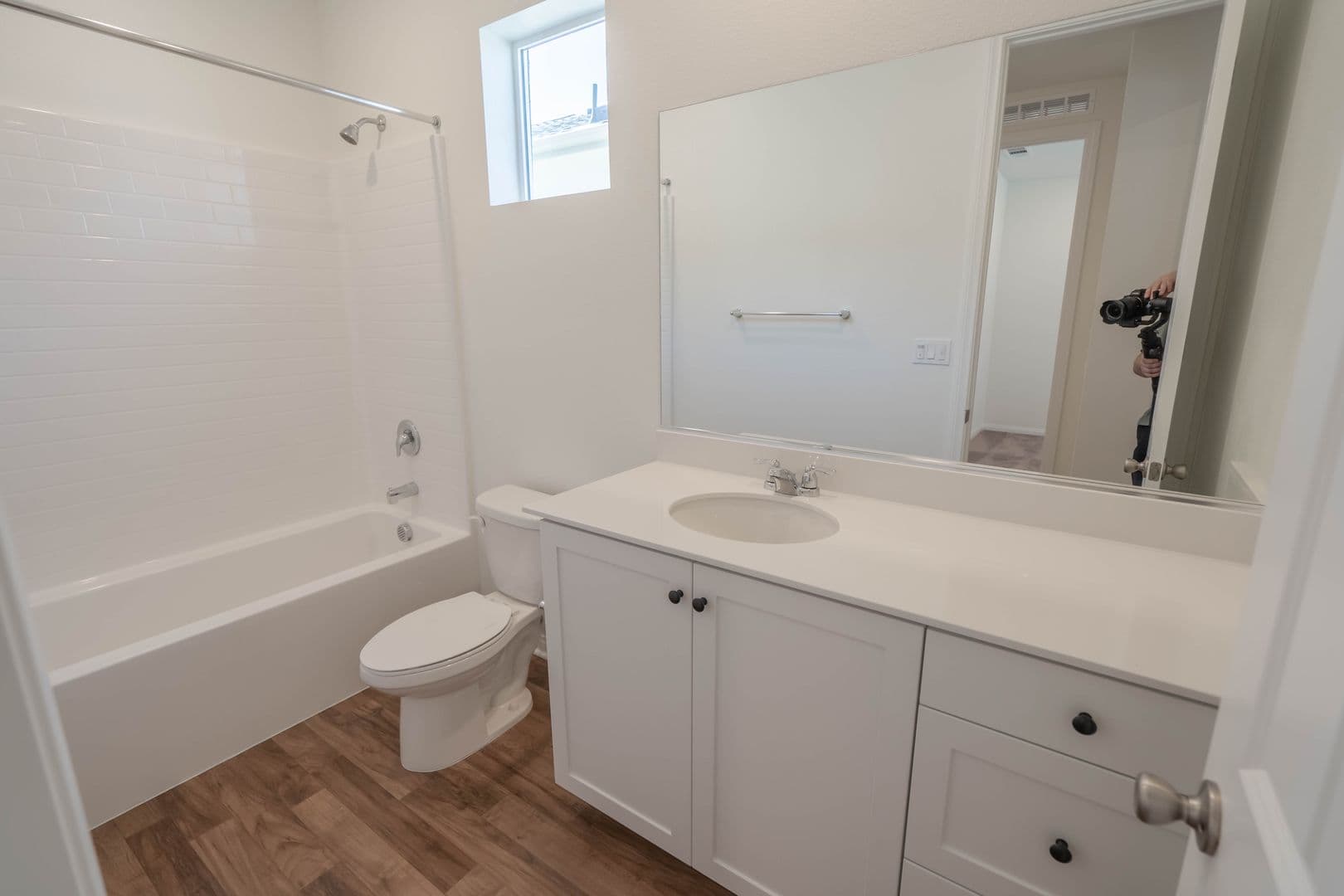 Valencia House: 27025 Trail View Lane