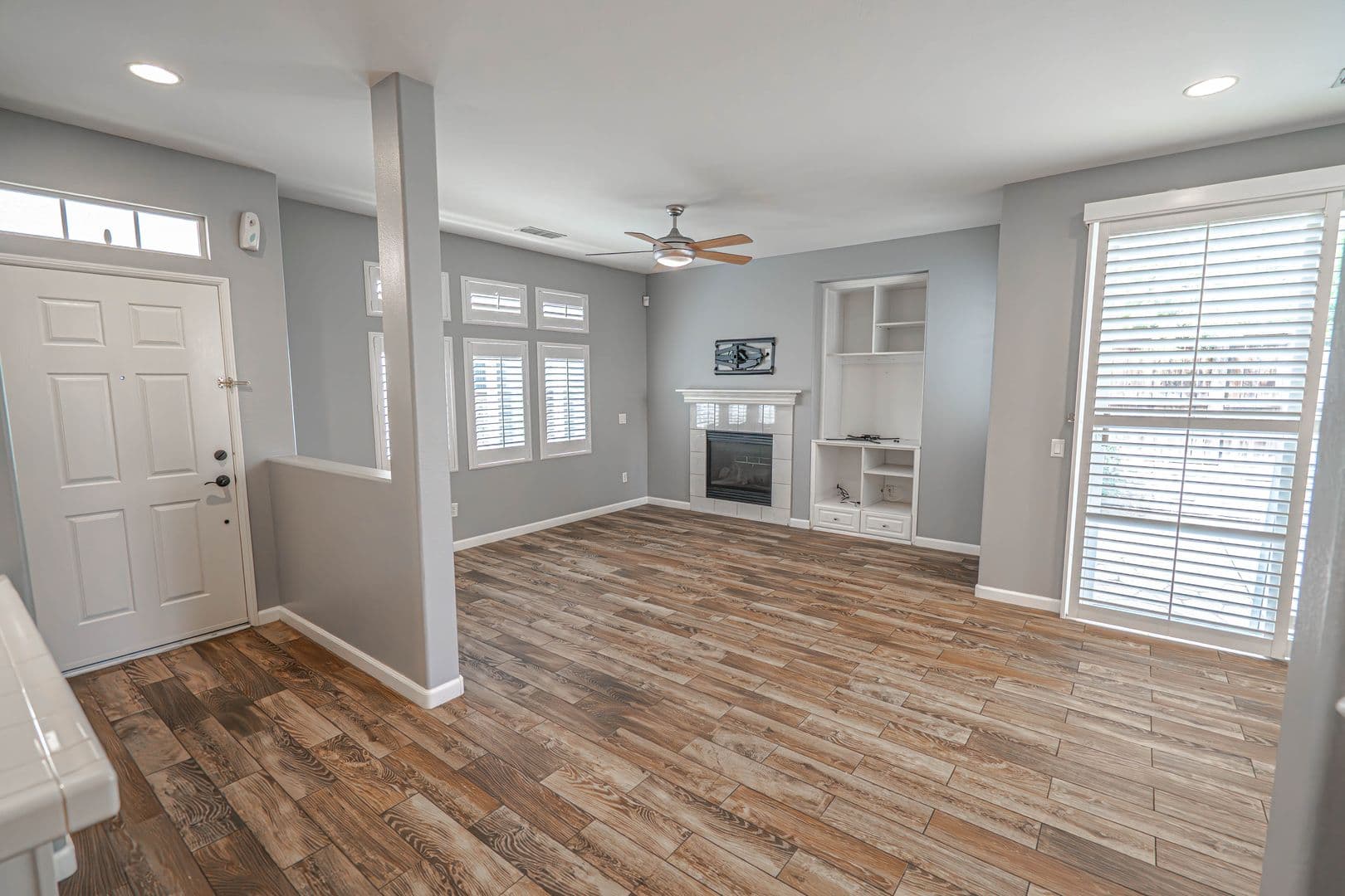 Valencia House: 24479 Montevista Circle