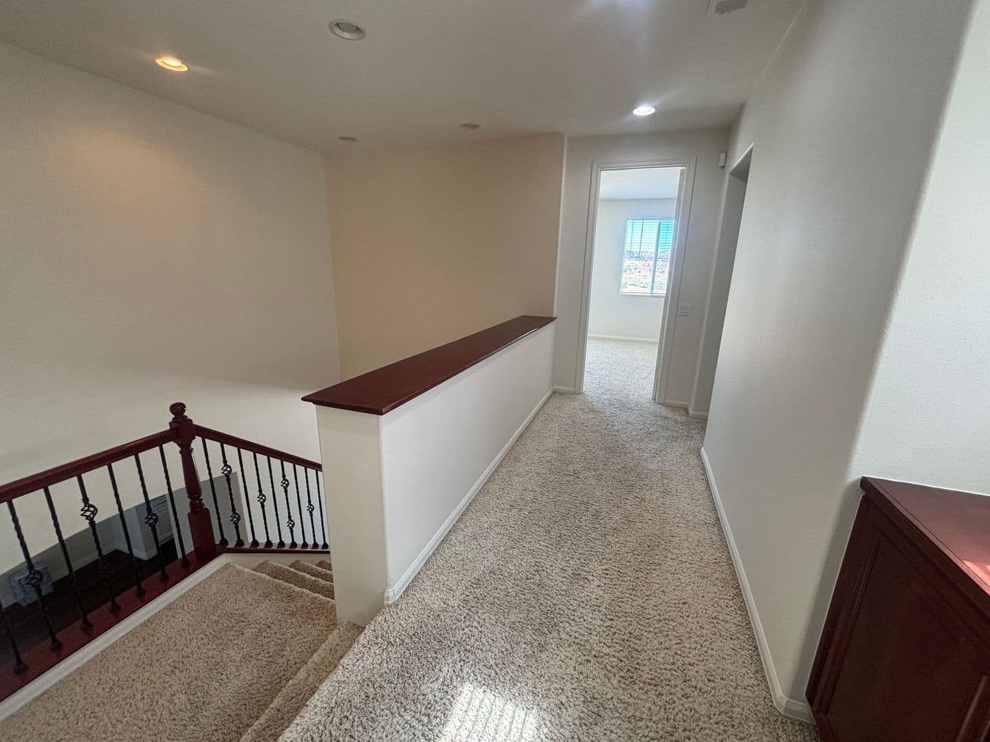 Palmdale House: 2307 Thorncroft Circle