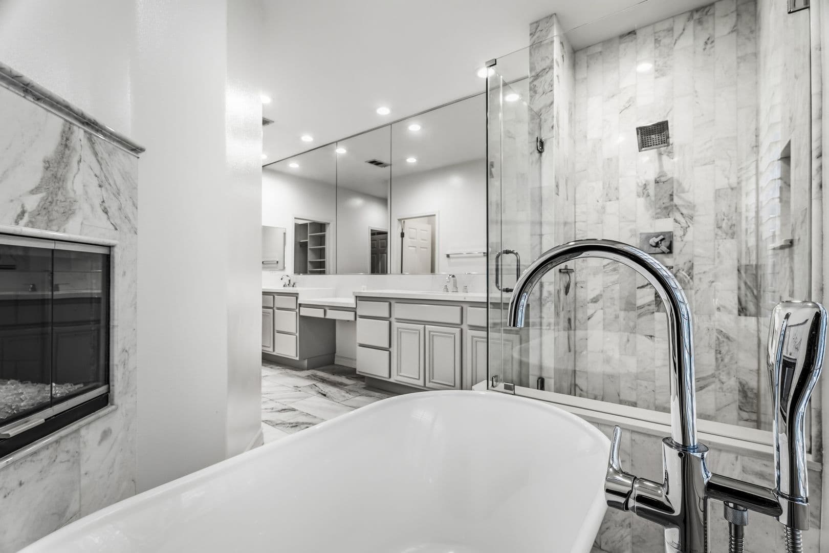 Valencia House: 26803 Matisse Lane