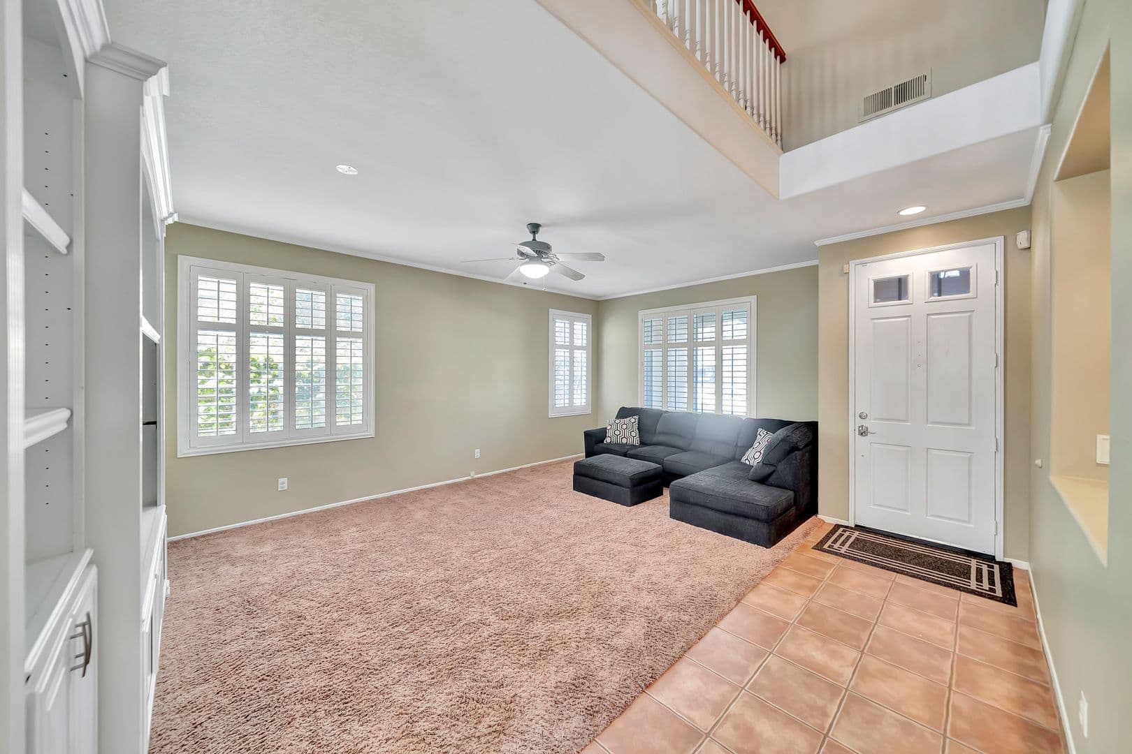Santa Clarita House: 22818 Raintree Lane