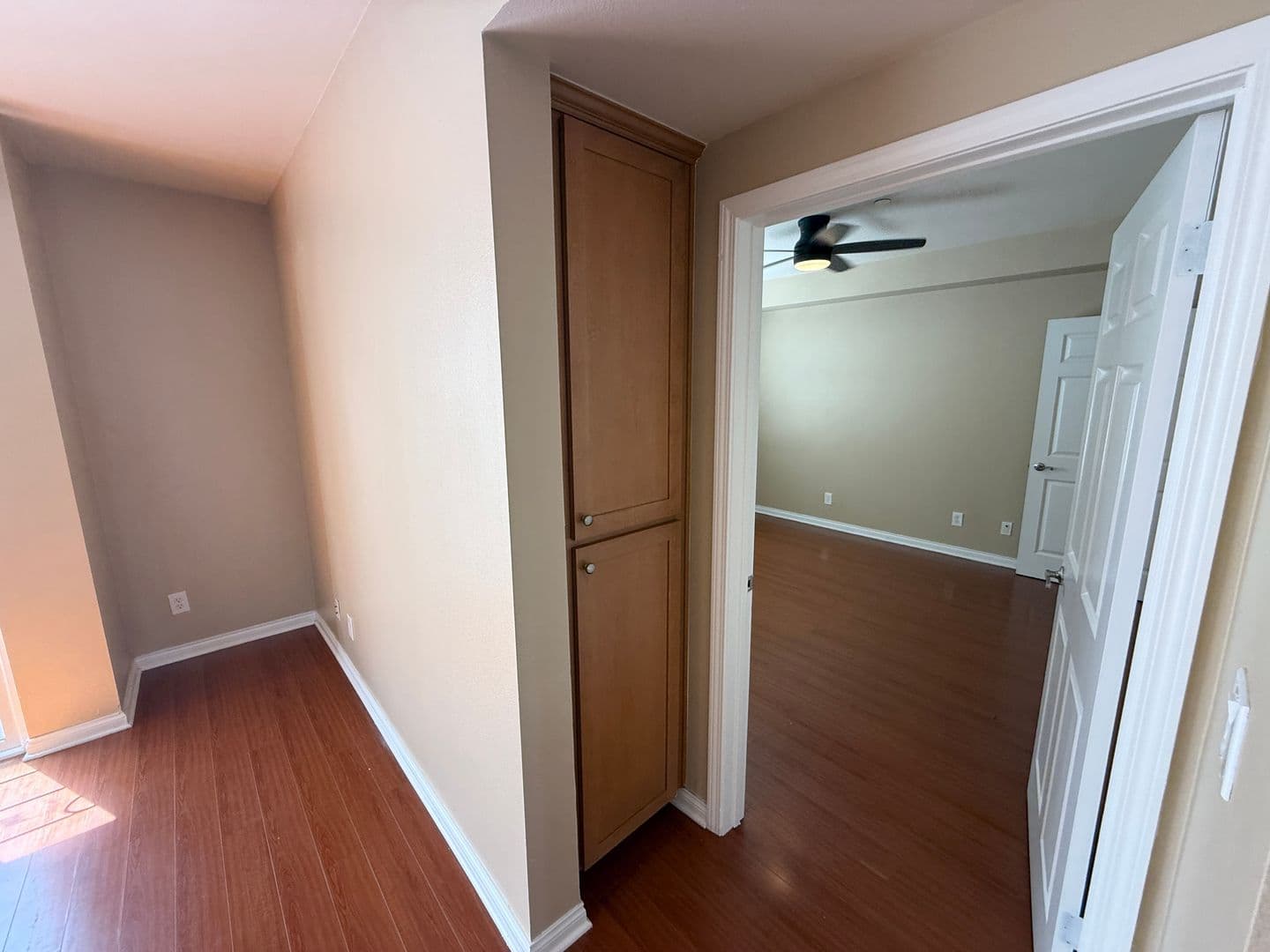 Sherman Oaks Townhome: 4609 Kester Avenue #202