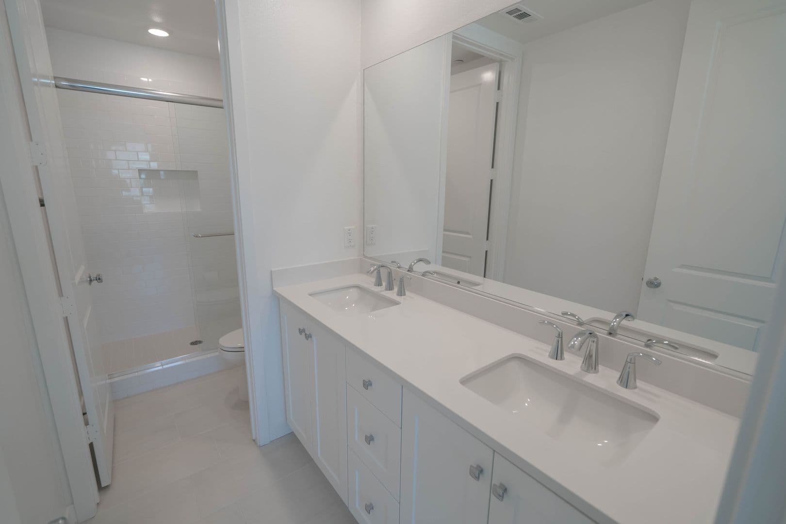 Valencia Condo: 26958 Sandbar Willow Place #204