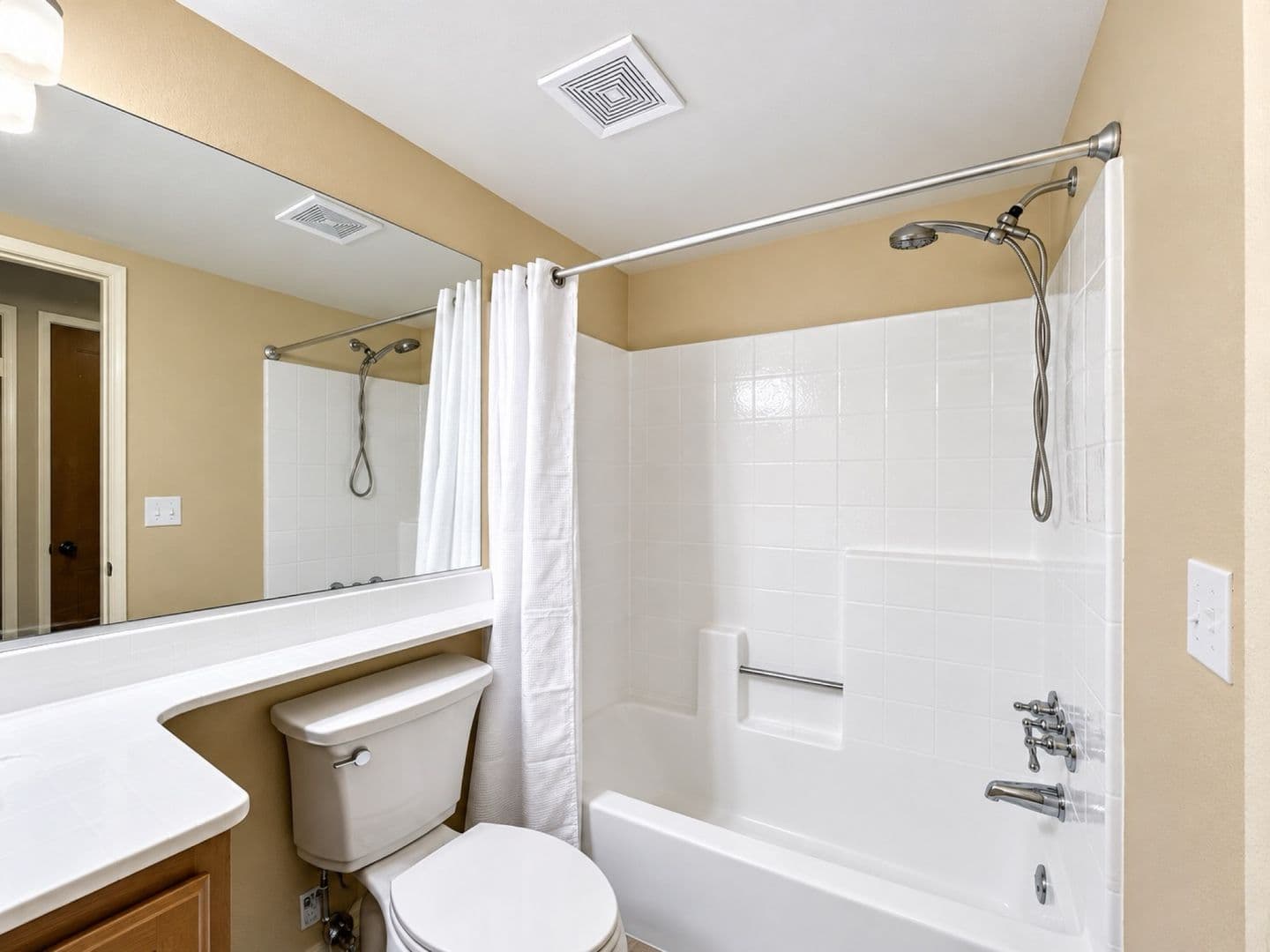 Santa Clarita Condo: 22729 Copper Hill Drive #11