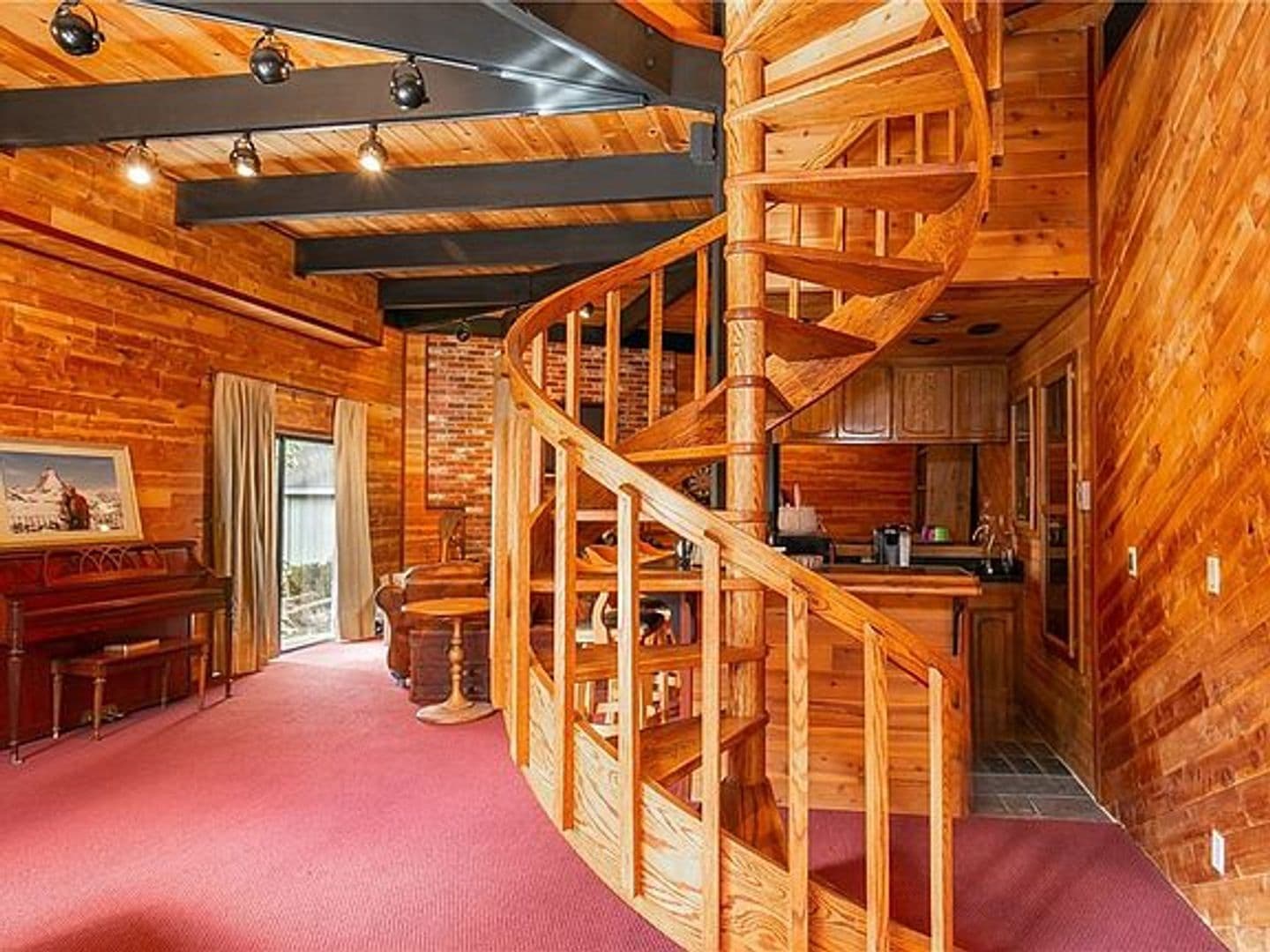 Pine Mountain Club House: 1708 Woodland Drive