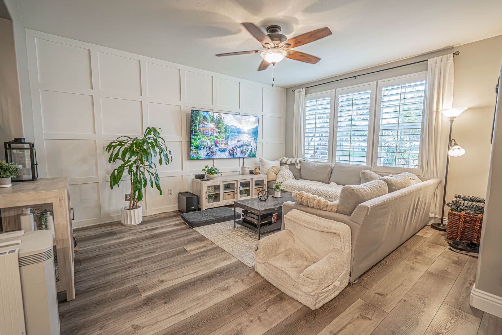 Valencia Townhome: 28517 Pietro Dr.