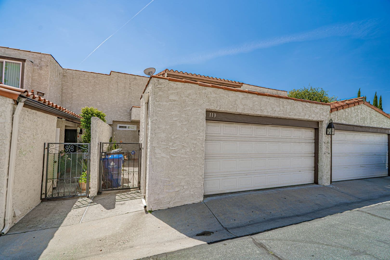 Panorama City Condo: 9025 Willis Avenue #113