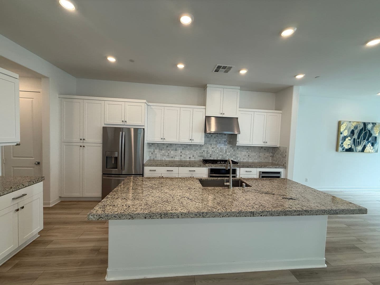 Valencia House: 26978 Mosswood Lane