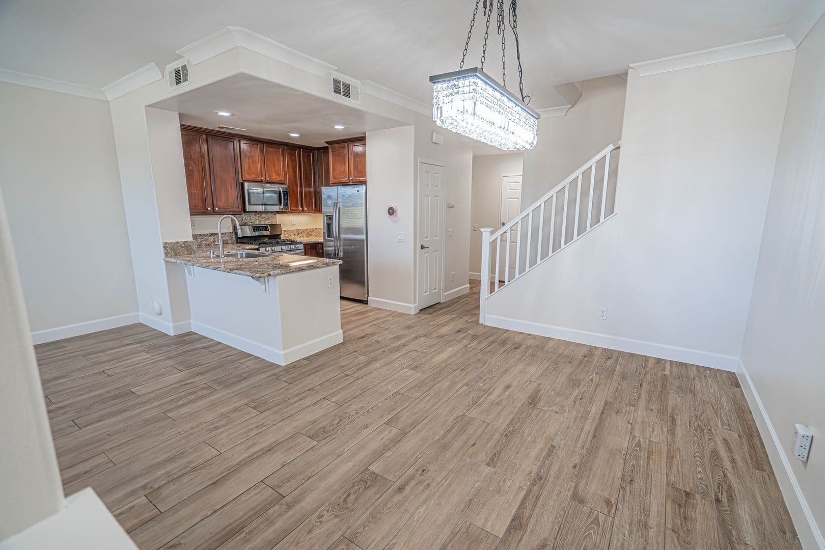 Valencia Townhome: 28616 Pietro Drive