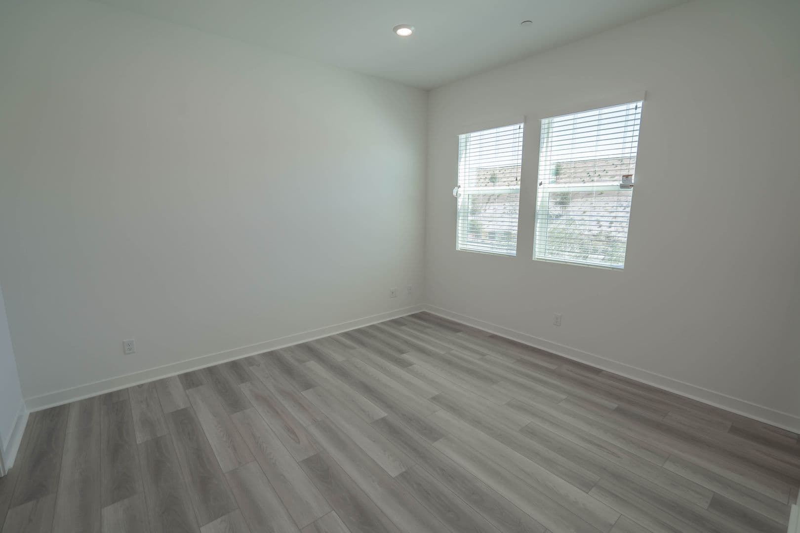 Valencia Condo: 26958 Sandbar Willow Place #204