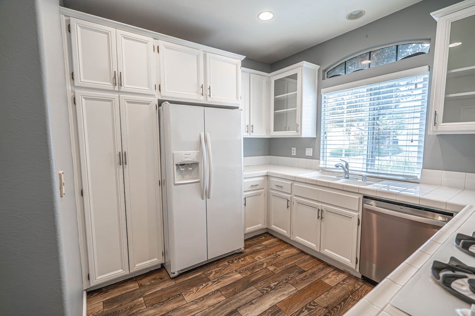 Valencia House: 24479 Montevista Circle