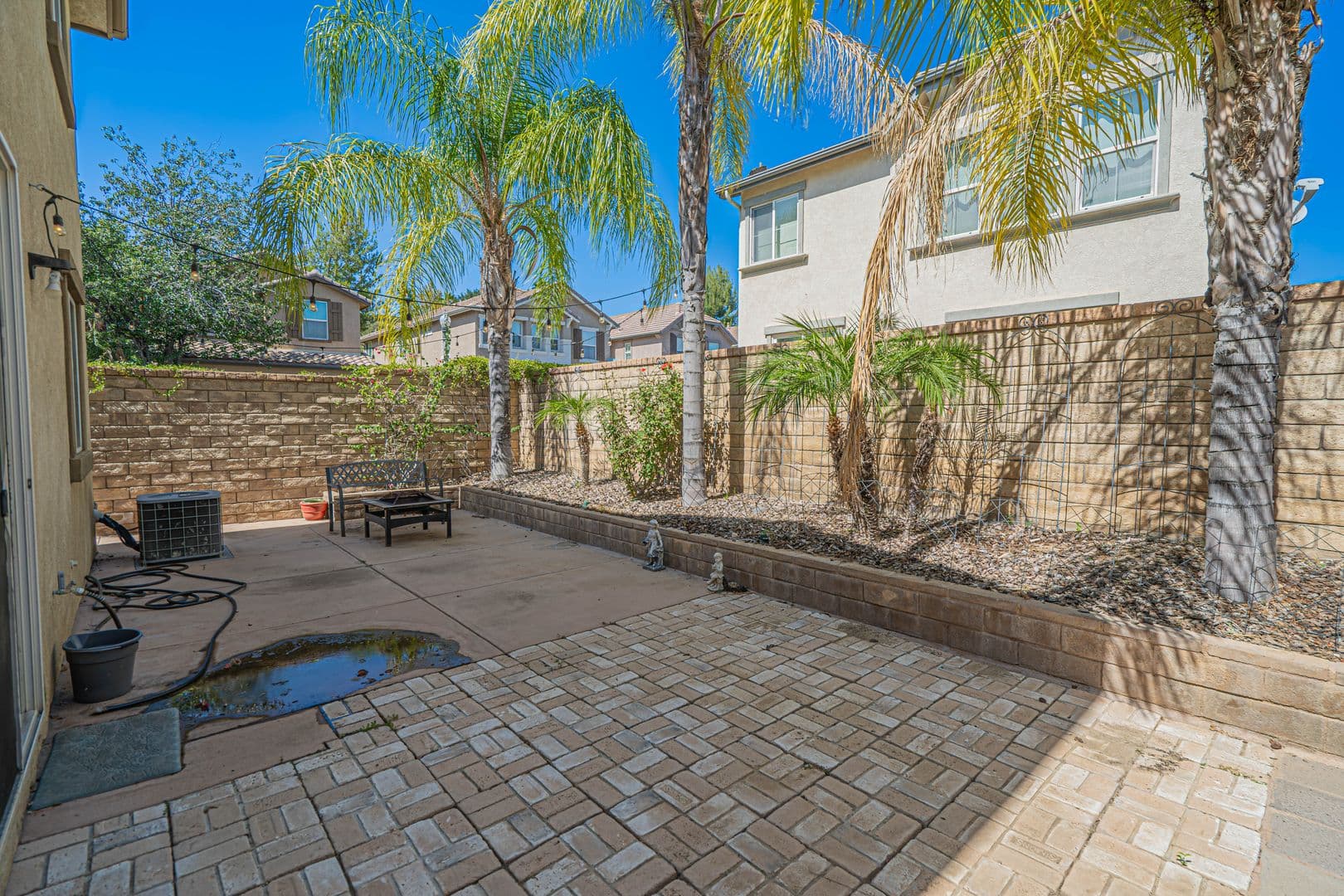 Valencia House: 29270 Hatari Way