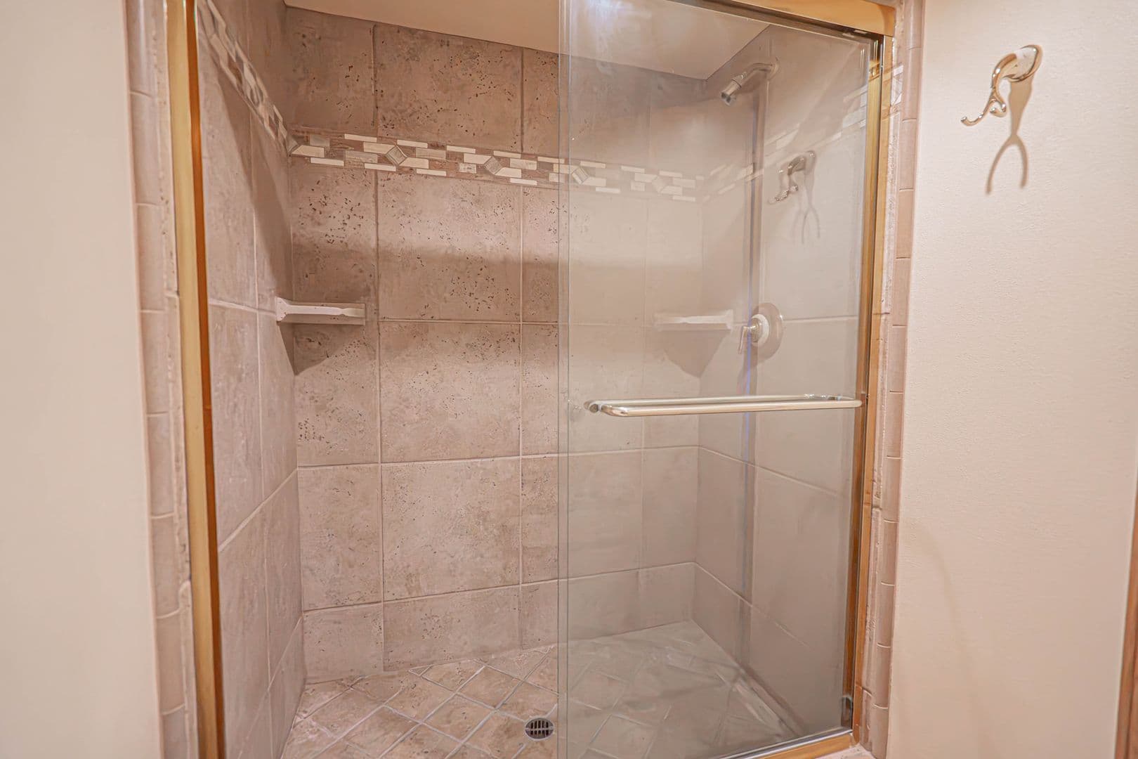 Santa Clarita Townhome: 22832 Banyan Place #22