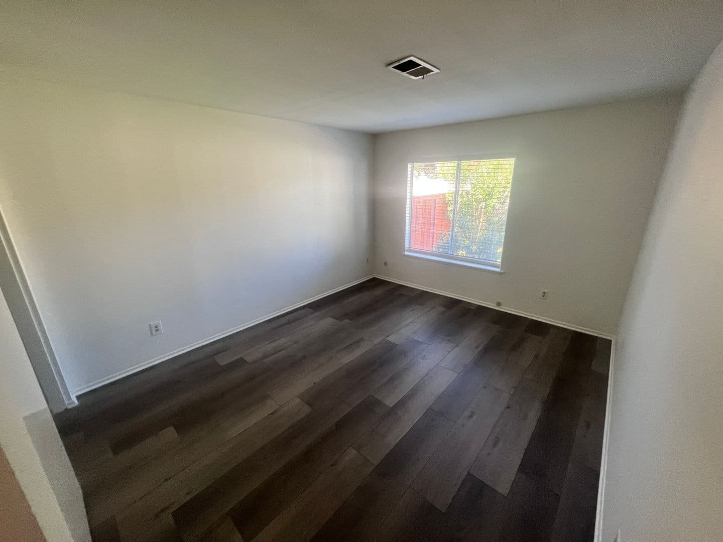 Valencia House: 25587 Alicante Dr.