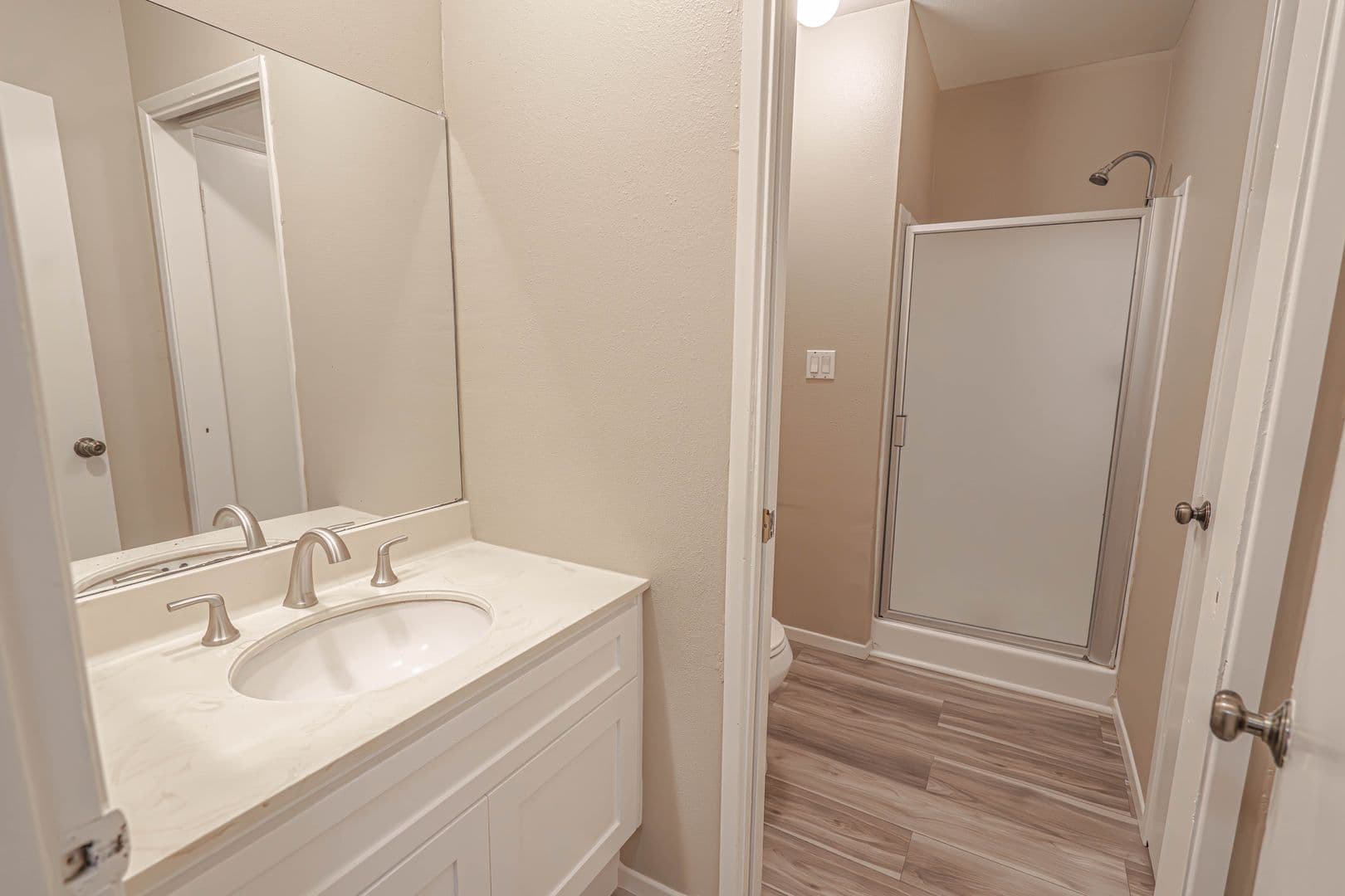 Sherman Oaks Condo: 14560 Clark Street #110
