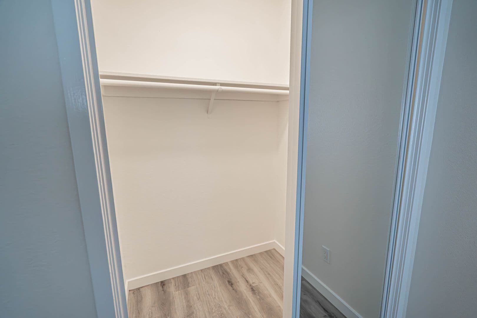 Panorama City Condo: 9025 Willis Avenue #113