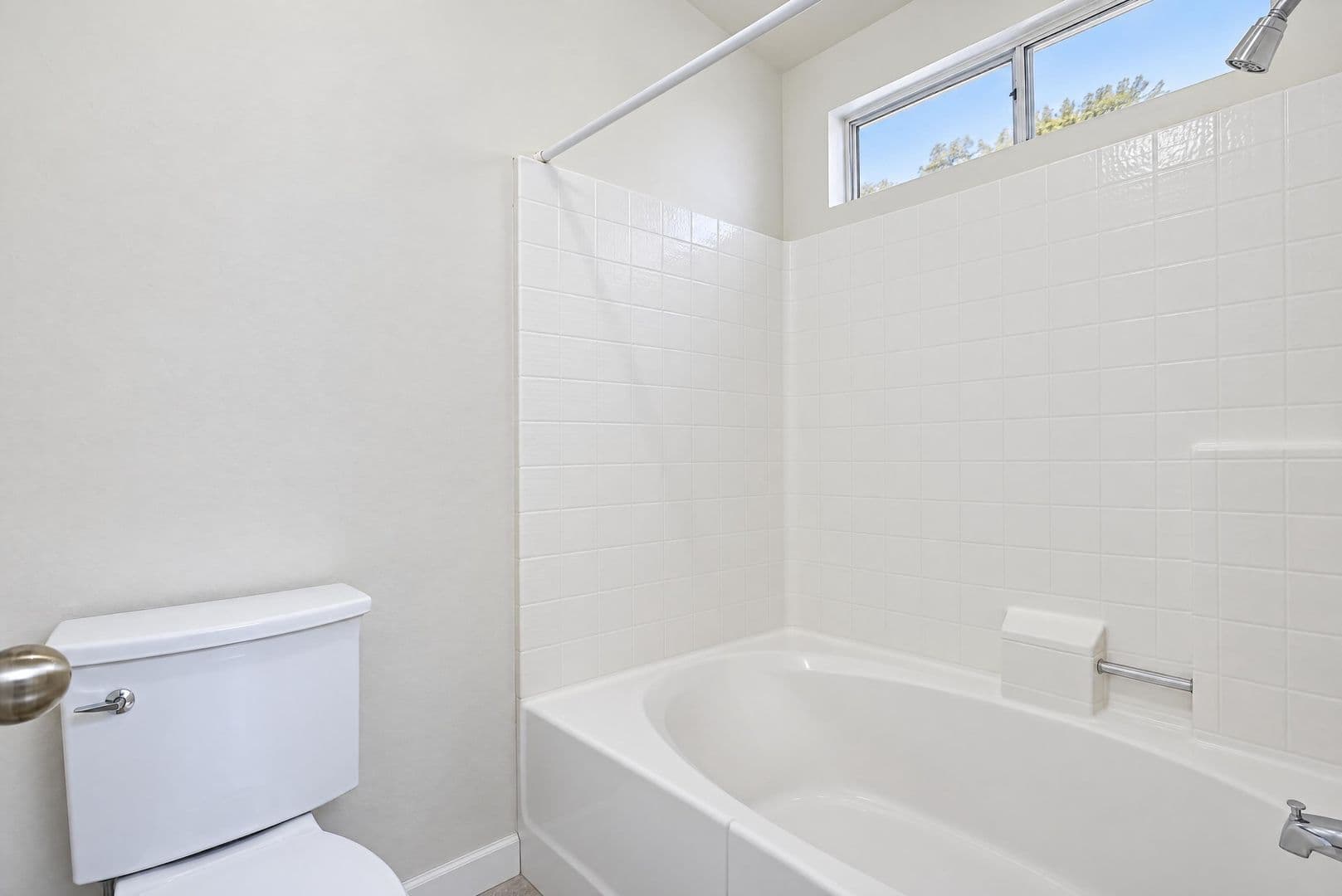 Santa Clarita House: 22441 Cardiff Drive