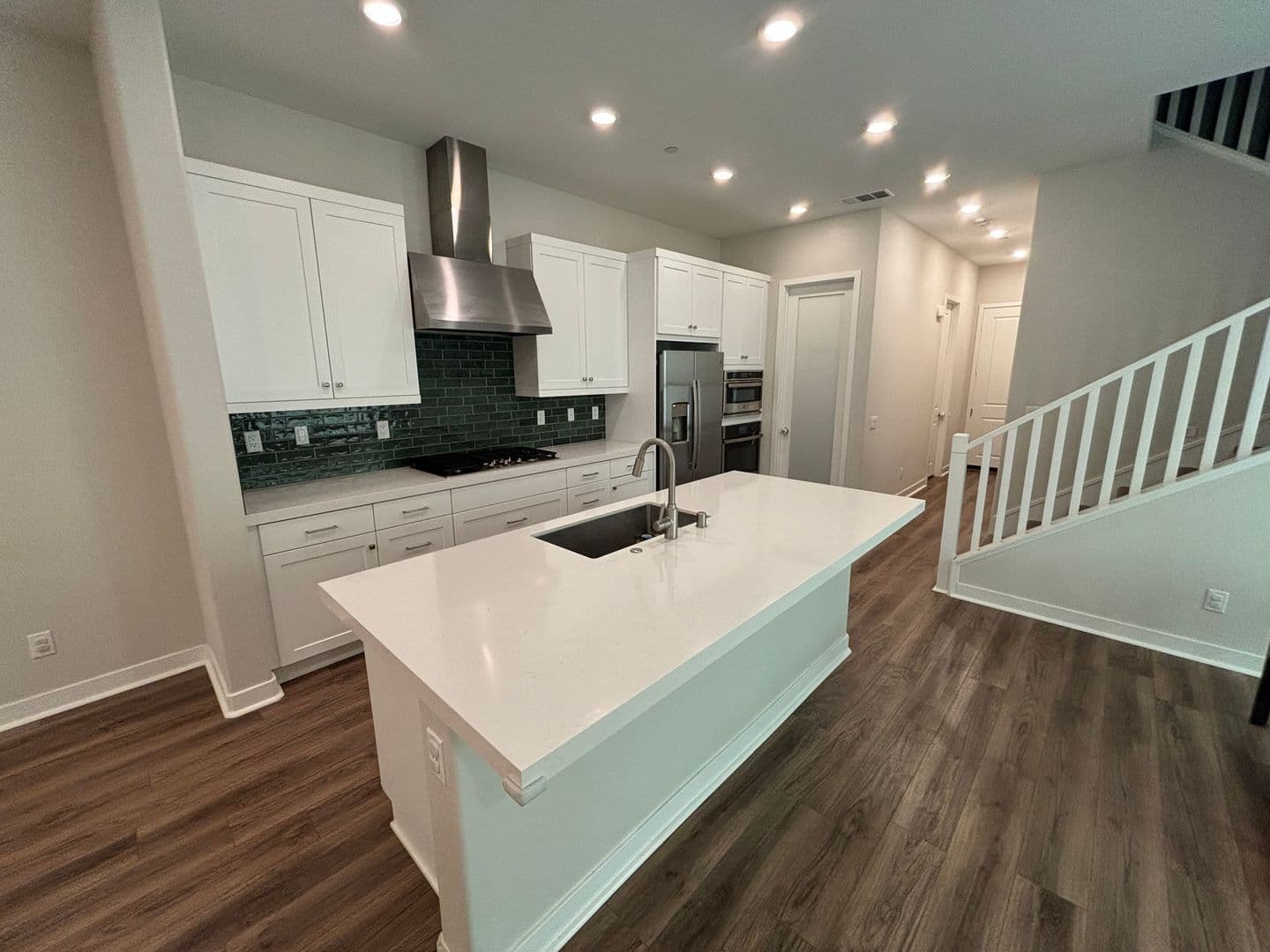 Valencia House: 27272 Red Willow Court
