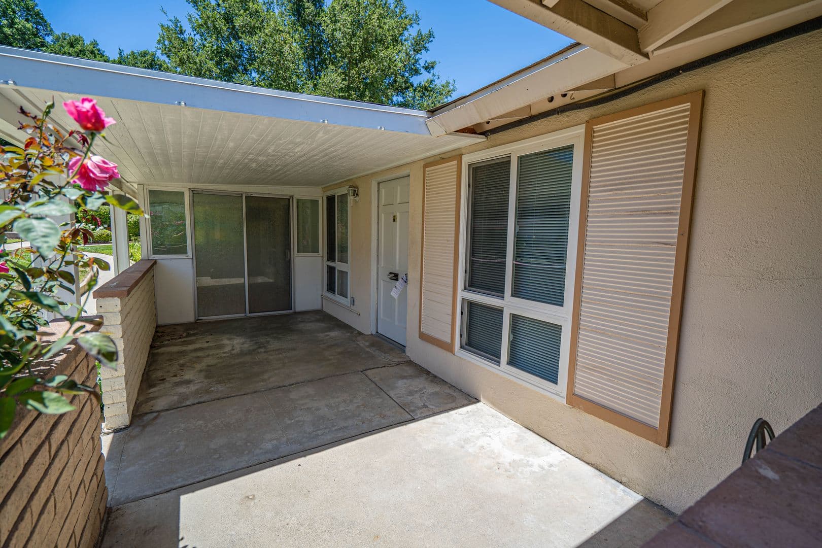 Santa Clarita House: 26751 Whispering Leaves Drive #A