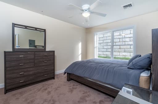 Londonderry Apartment: 6 MacGregor Court