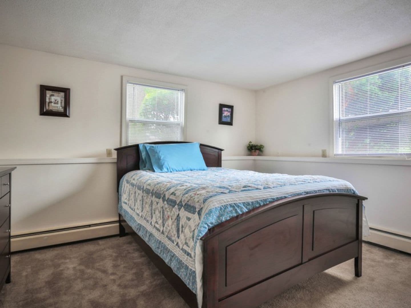 Hudson Apartment: Charles & Cross Streets