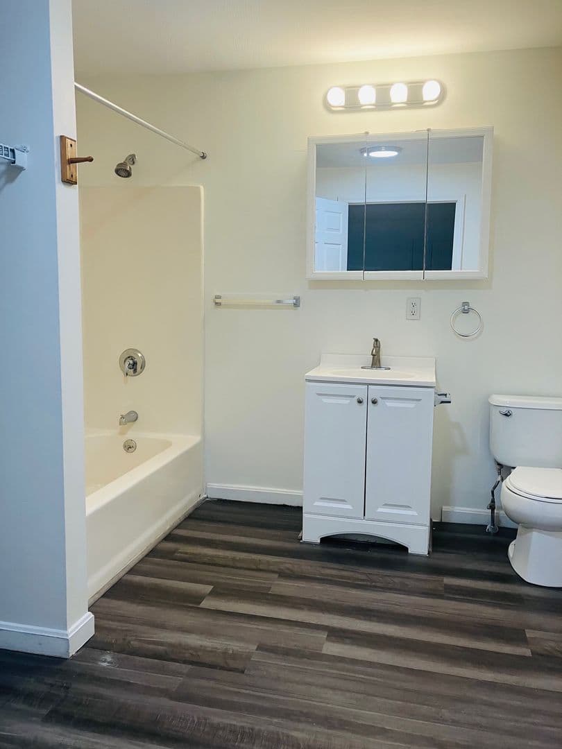 Rochester Apartment: 9-17 Elm Court