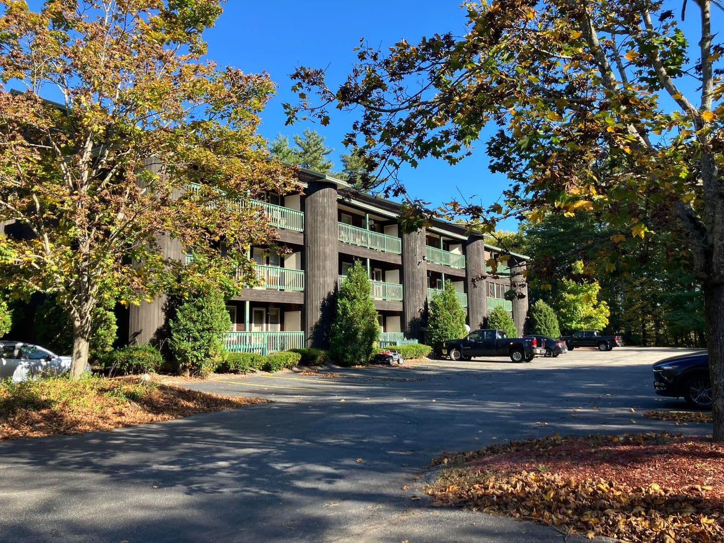 Raymond Apartment: 40 Route 27
