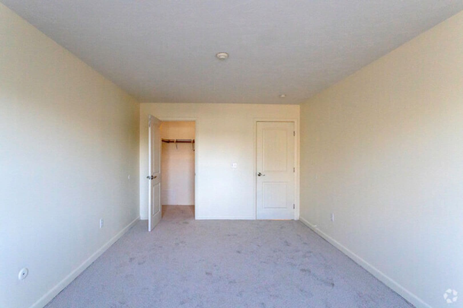 Laconia Apartment: 10-52 Estates Circle