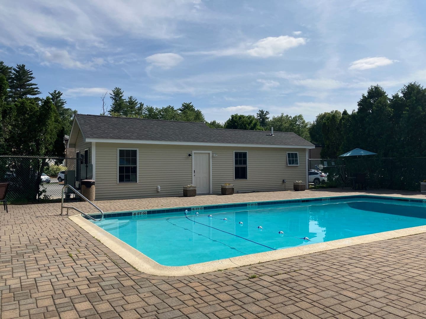 Laconia Apartment: 10-52 Estates Circle