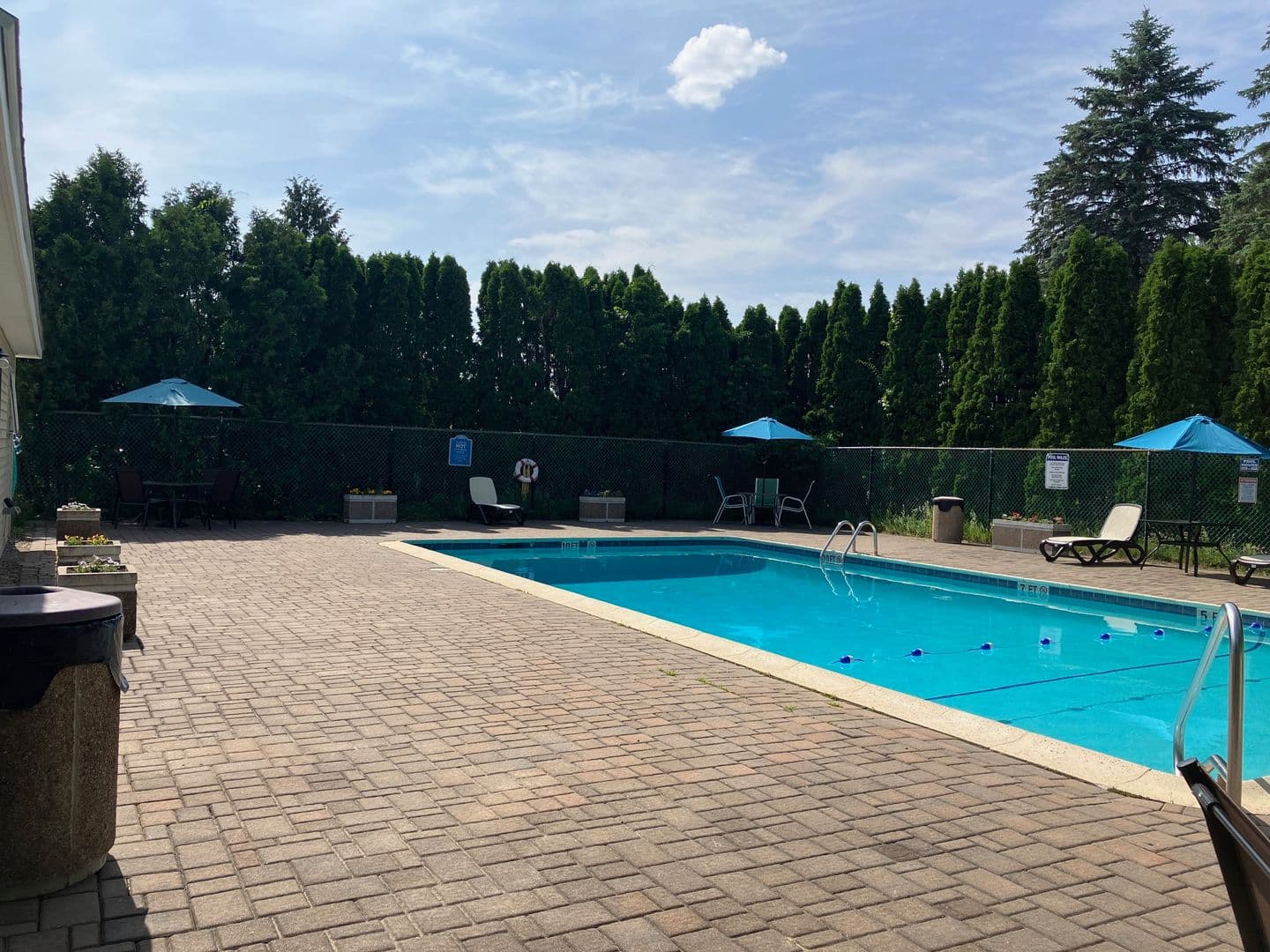 Laconia Apartment: 10-52 Estates Circle