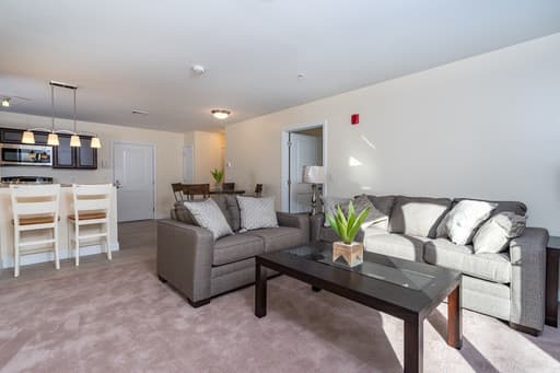 Londonderry Apartment: 6 MacGregor Court
